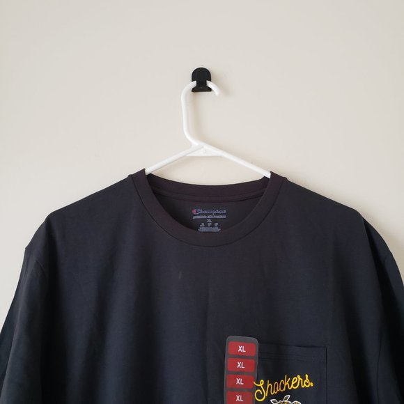 Wichita State Shockers Front Pocket T-Shirt Mens XL Black Champion Flowers NWT - Picture 2 of 10